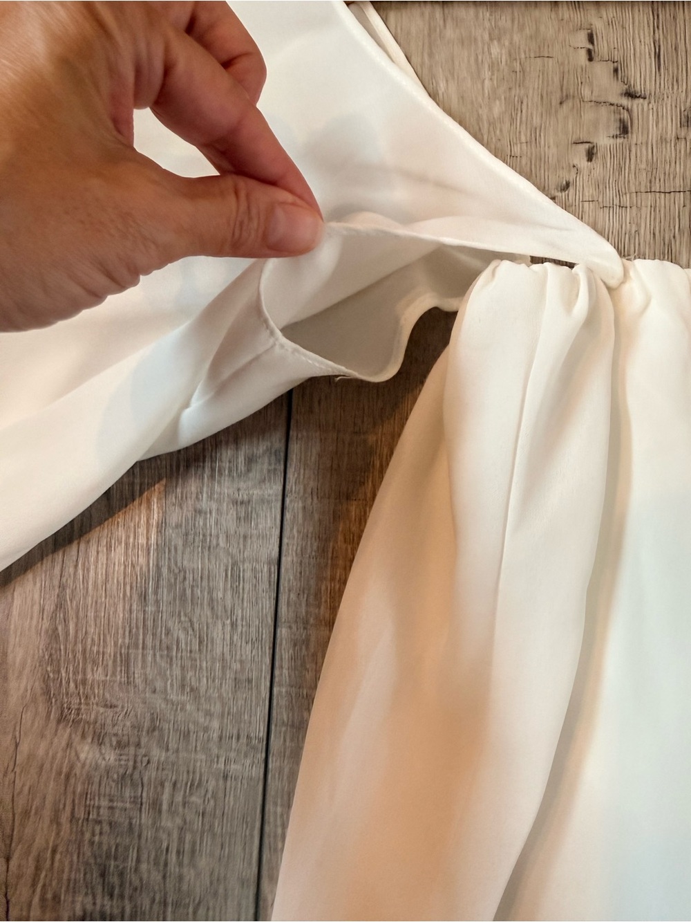 Misa Los Angeles Flowy Mini Dress XS Cream - Picture 5 of 9